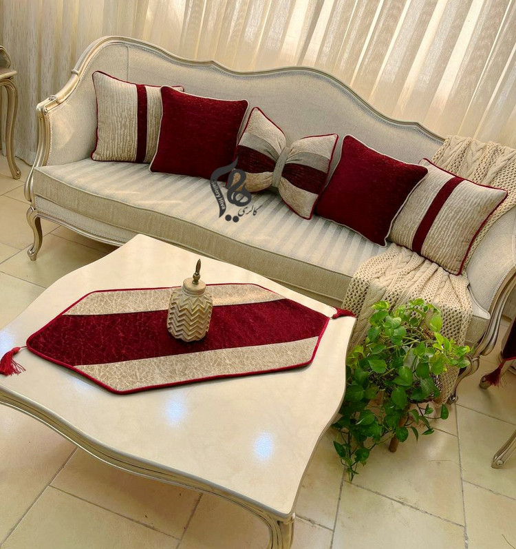 ست ۸ تیکه کوسن (پرشده)و رومیزی شهرزاد