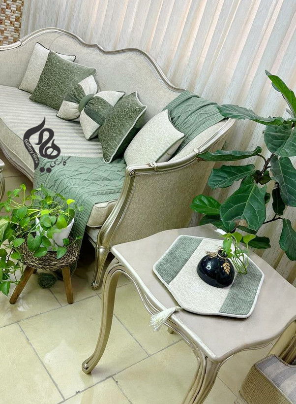 ست ۸ تیکه کوسن (پرشده)و رومیزی شهرزاد